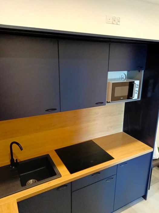 05 Centrum Zabrze - Apartament dla 7 osób 2 pokoje TV WIFI PARKING