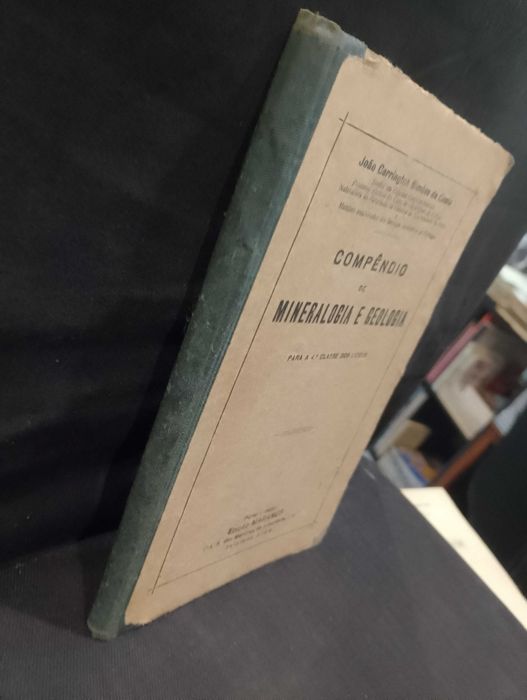 Compêndio de Mineralogia e Geologia - João C. Simões da Costa (1932)