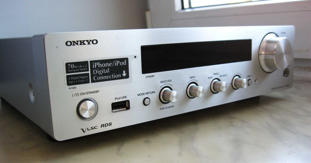 ONKYO R-1045 RDS 2x70W USB/Optical/VLSC/DAC Burr-Brown 192 kHz/24-Bit