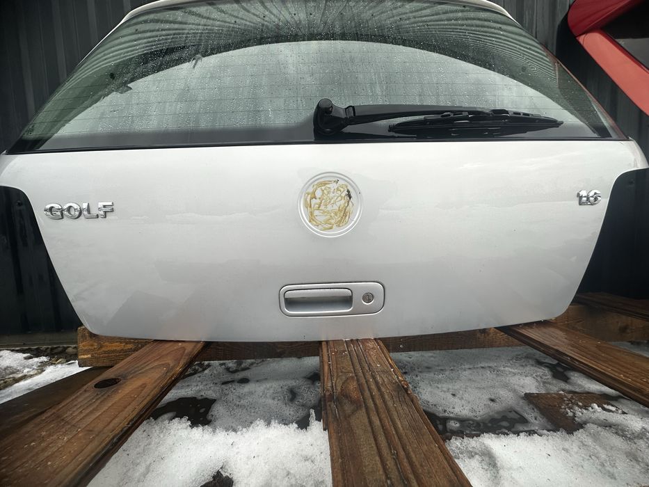 Ляда кляпа кришка багажника vw golf 4 гольф 4 замок трапеція