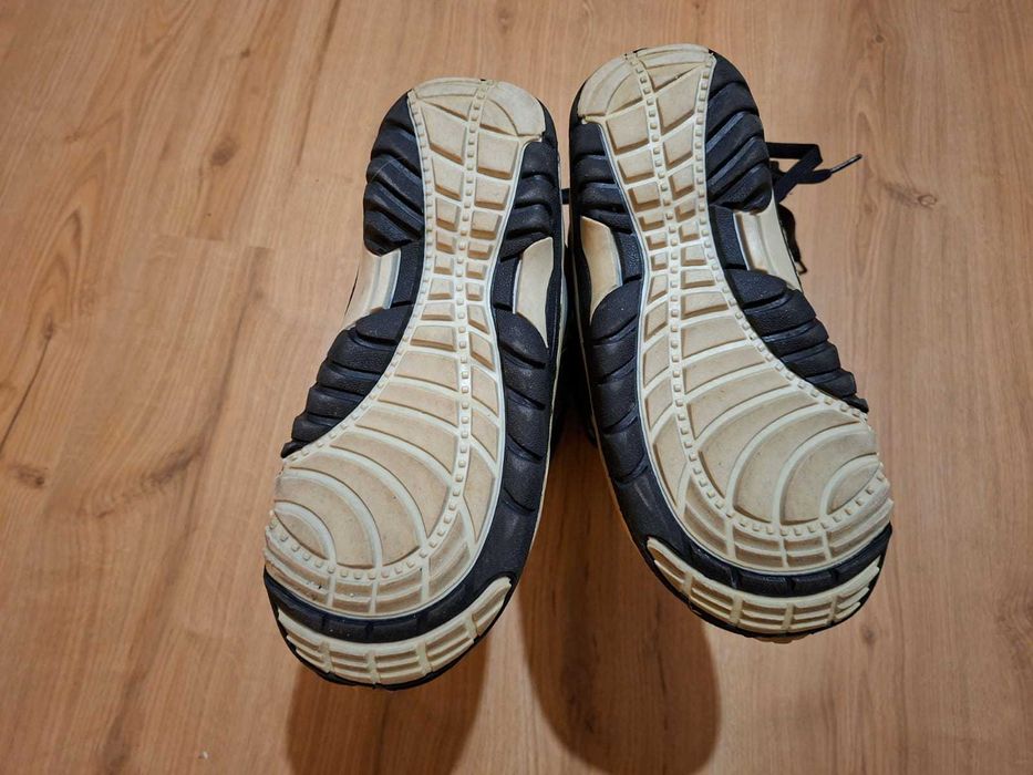 Buty snowboardowe DEE LUXE  | EU 44 | Mondo 28,5