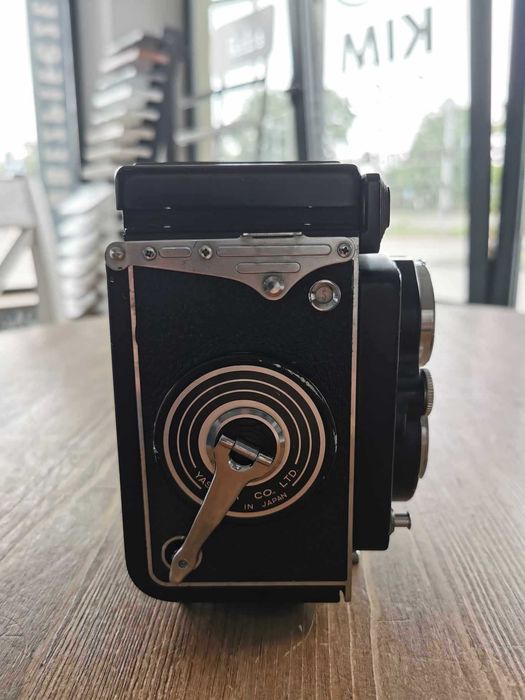 Yashica Mat 6X6  Yashinon F=80mm 1:3,5