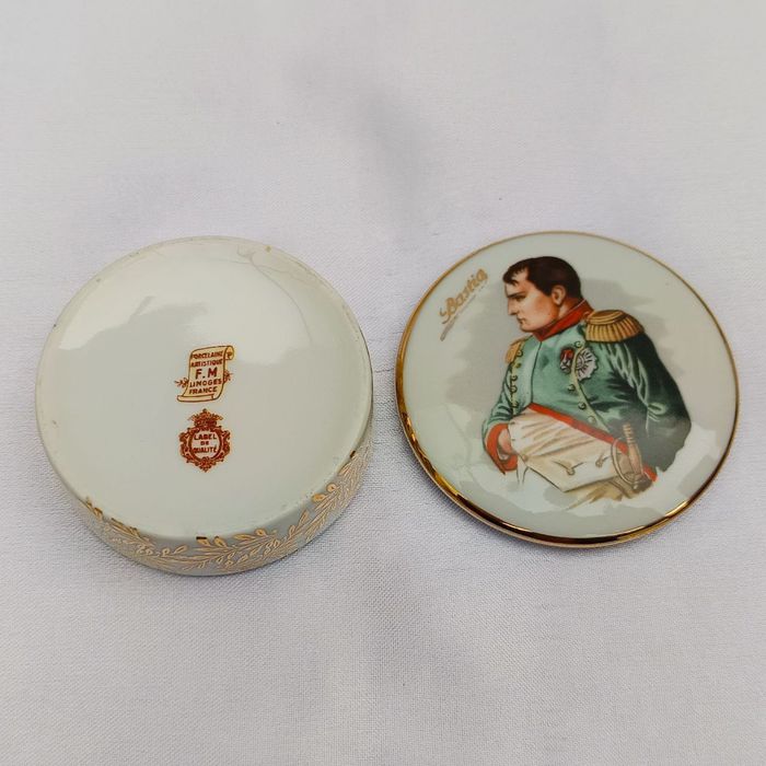 Порцелянова скринька Limoges France