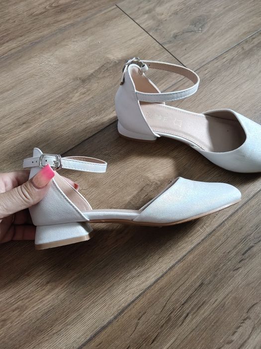 Buty komunia obcas elegancję błyszczące brokatowe r.34