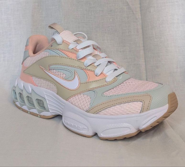 Кросівки Nike Zoom Air Fire Pink. Розмір EUR 37,5, 23,5 см. Ориг