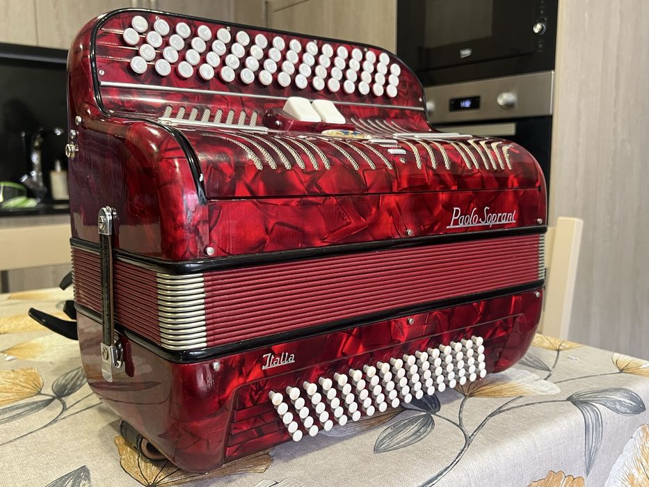 Acordeão Paolo Soprani