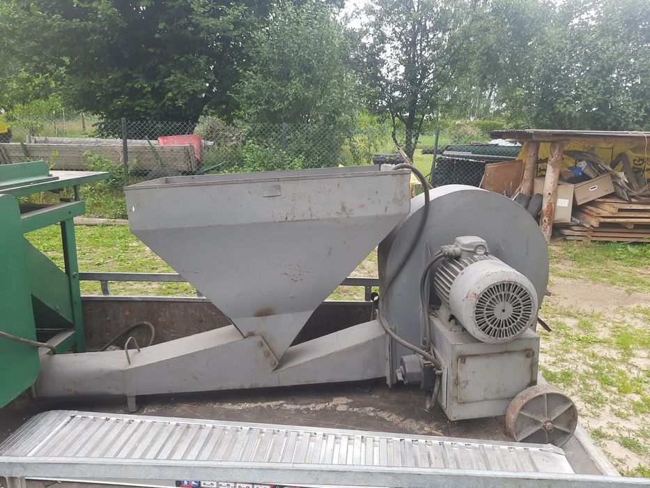 Dmuchawa do trocin i materiałów sypkich