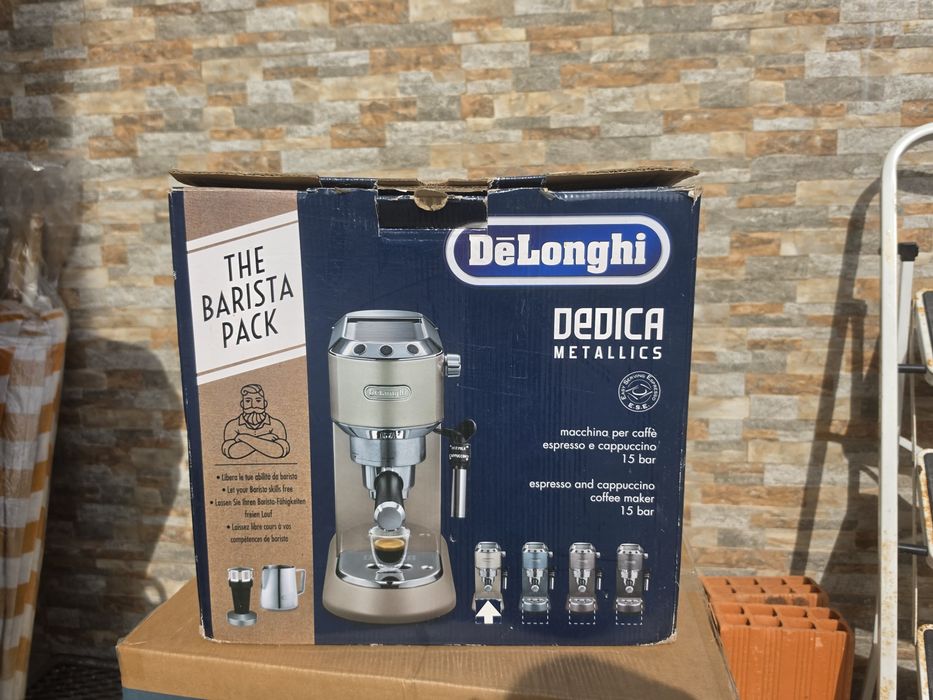 Máquina café delonghi