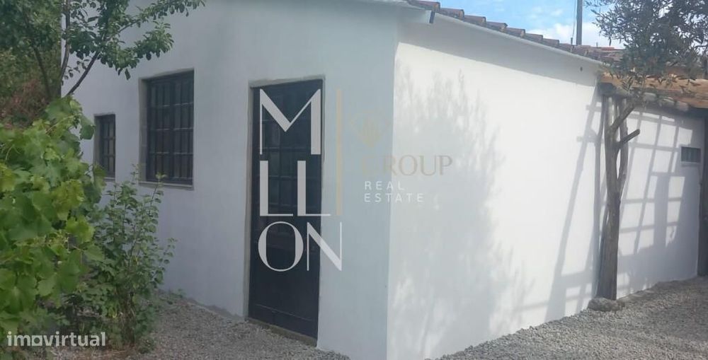 Quinta com casa rústica renovada recentemente