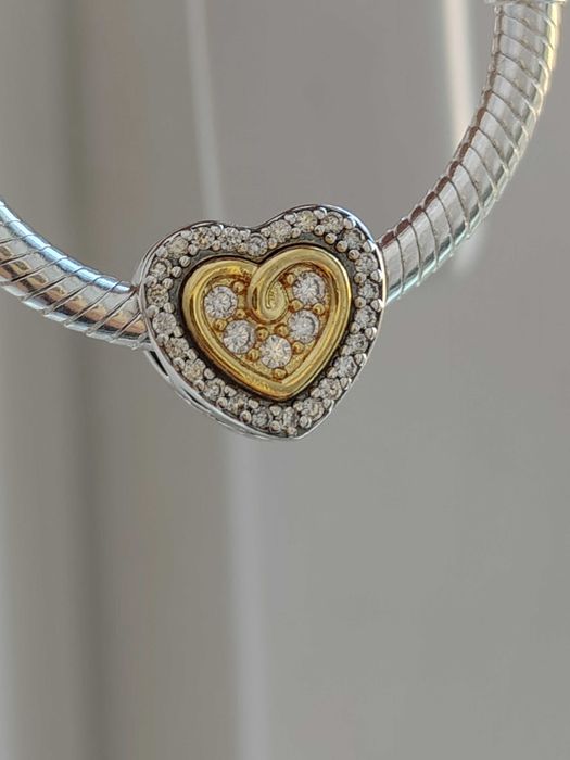 Charm's serce do Pandora