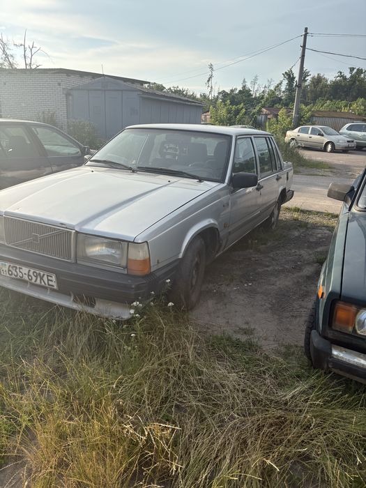 Volvo 740 GL 2.3