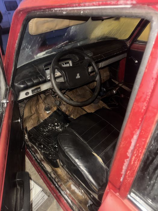 Продам ваз 21013