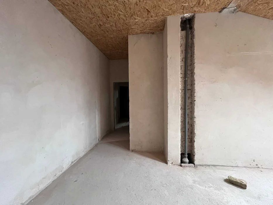 Продається 3к здана квартира в новобудові - 131м2.