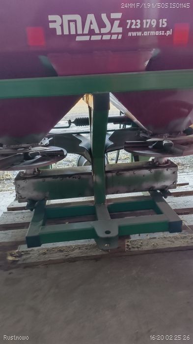 Rozsiewacz Arnasz 10-18m 2020r