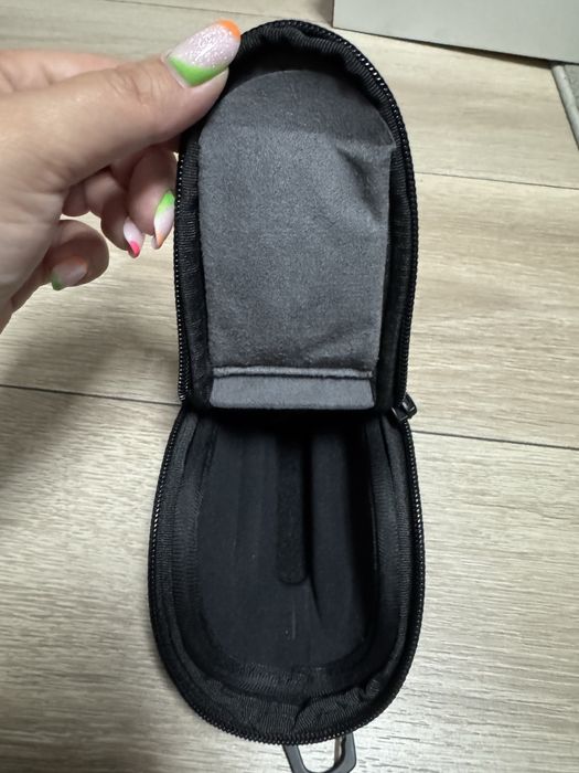 Etui na okulary BMW