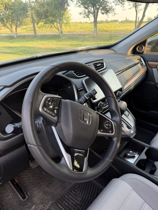 Автомобіль Honda CR-V