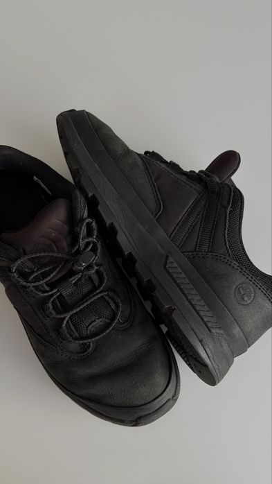 Дитяче взуття  комплектом , розмір 32-34