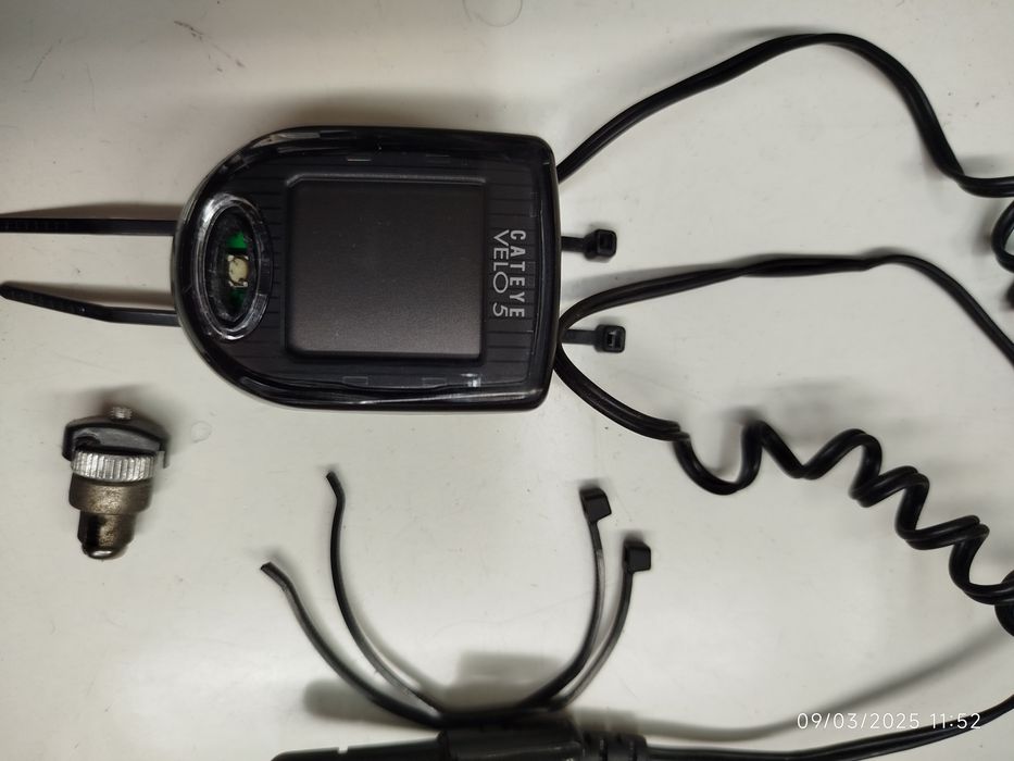 Velocímetro CATEYE velo 5