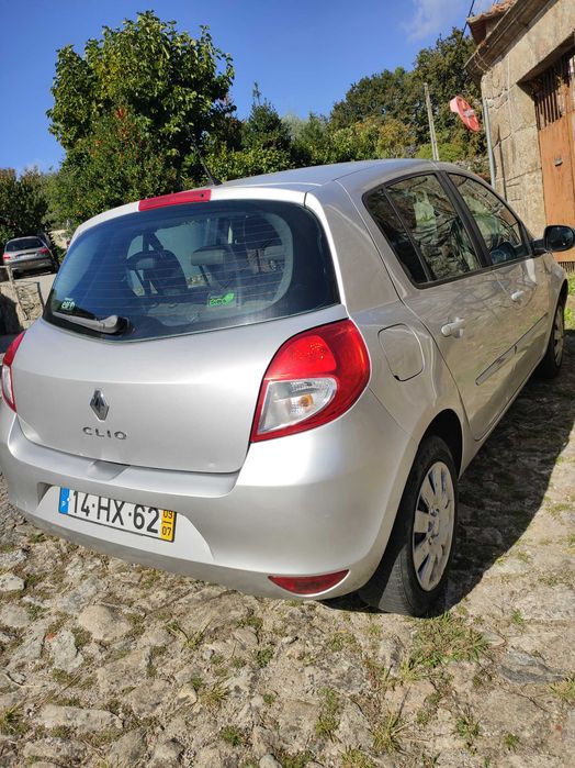 Renault Clio 1.2 — photo 4