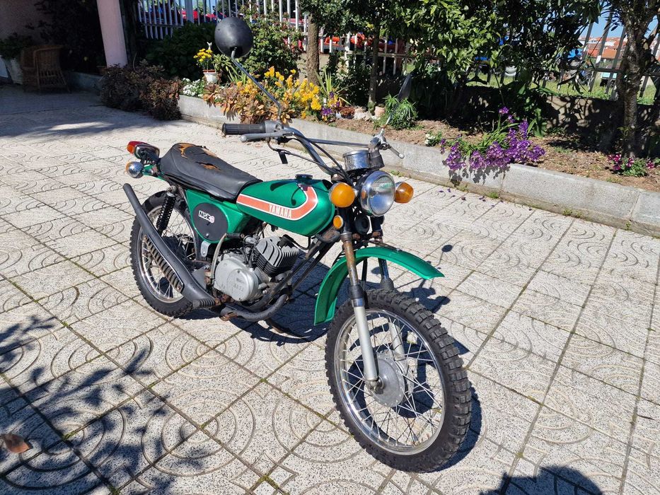 Motorizada / Moto Yamaha MR50 - 50cc - Moto Japonesa