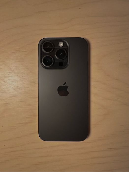 iPhone 15 pro 128 GB