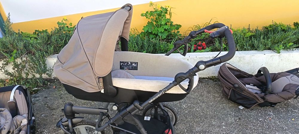 Carrinho de bebe confort