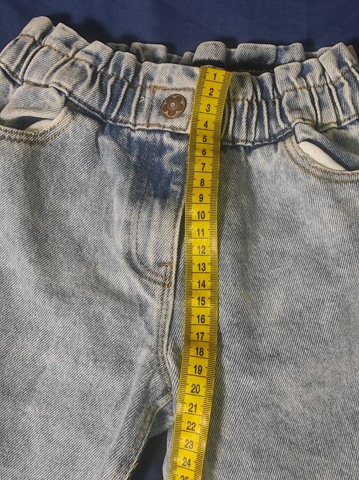 Джинси 122 , штани на дівчинку