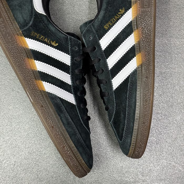 38.5р.ОРИГІНАЛ 100% Кросівки адідас спешл Adidas Spezial DB3021