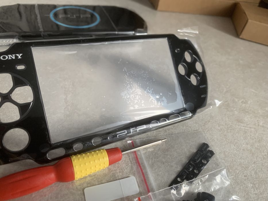 Psp 3000 корпус чорний новий!