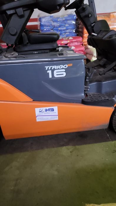 Empilhador Elétrico