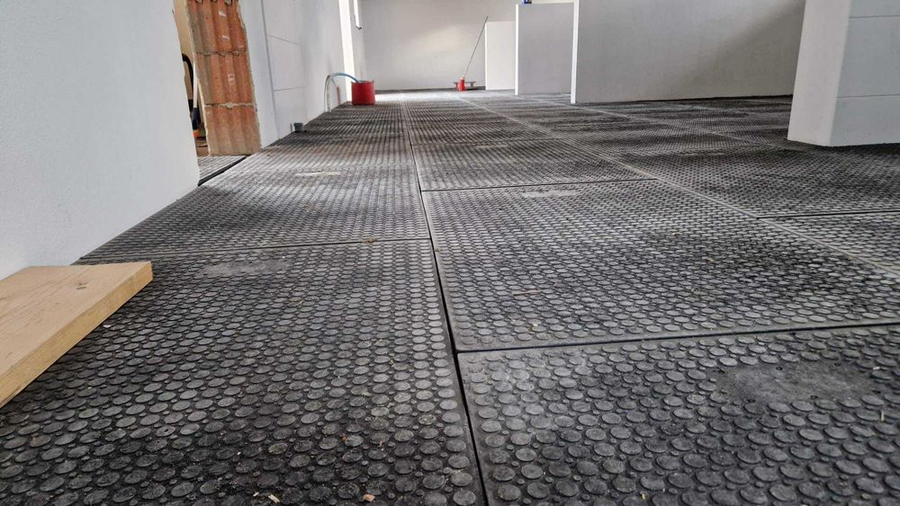 płyty drogowe droga tymczsowe pod baseny legowiskowe