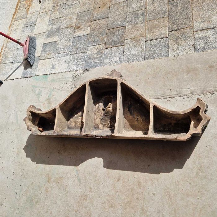 Kominek, Obudowa kominkowa , Portal kominkowy