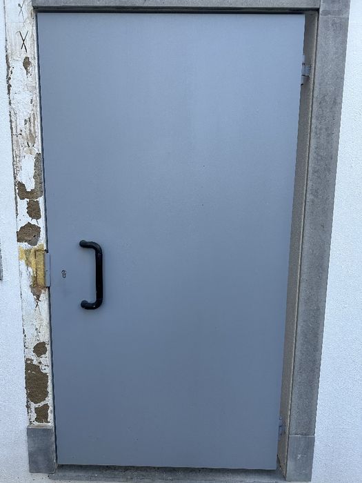 Portas portões grades e vedação
