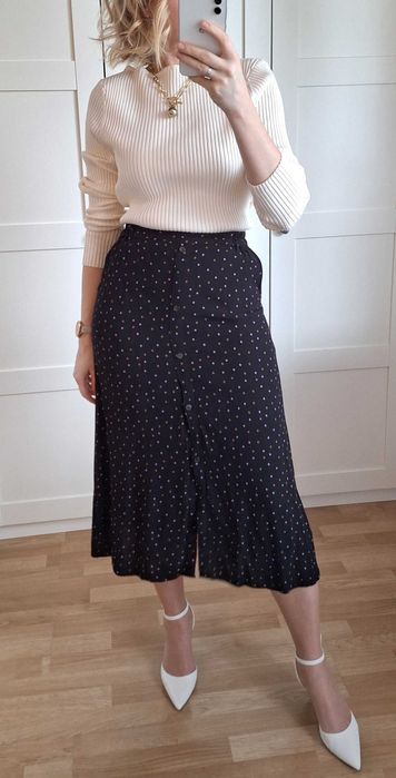 Gestuz Spódnica Midi Czarna w Kropki Zapięcie na guziki wiskoza S