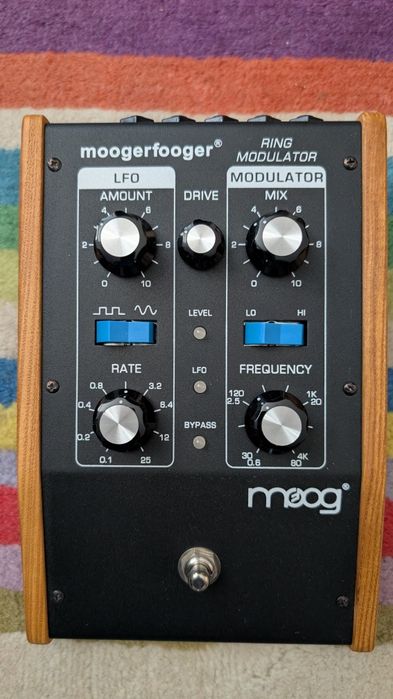 Moog moogerfooger MF-102 ring modulator