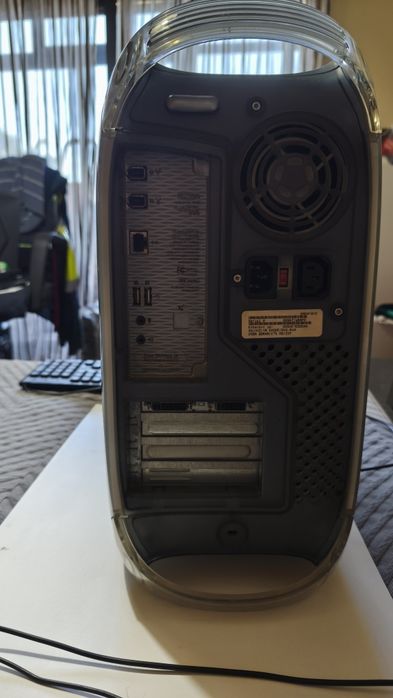 PowerMac G4 450mhz agp436813161615206401