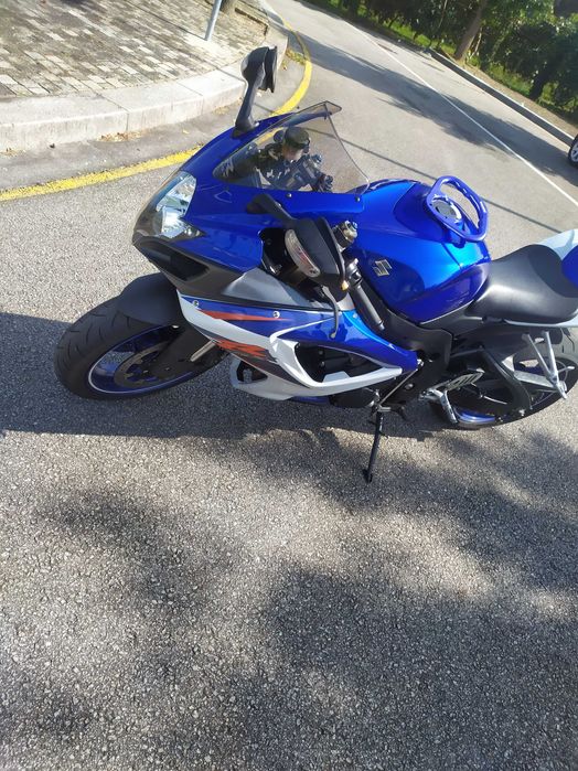 Suzuki GSXR 600 K7 92kw