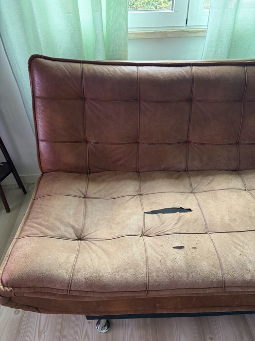 Sofá cama castanho