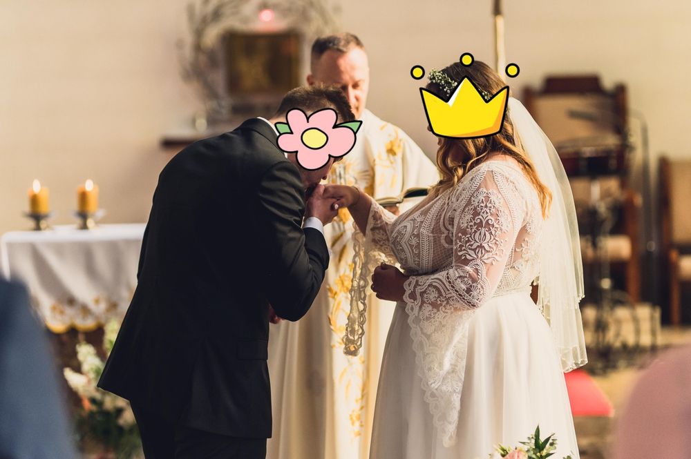 Suknia ślubna plus size