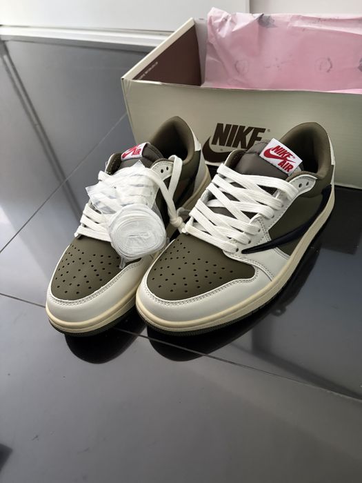 Tenis Travis Scott Air Jordan 1 low