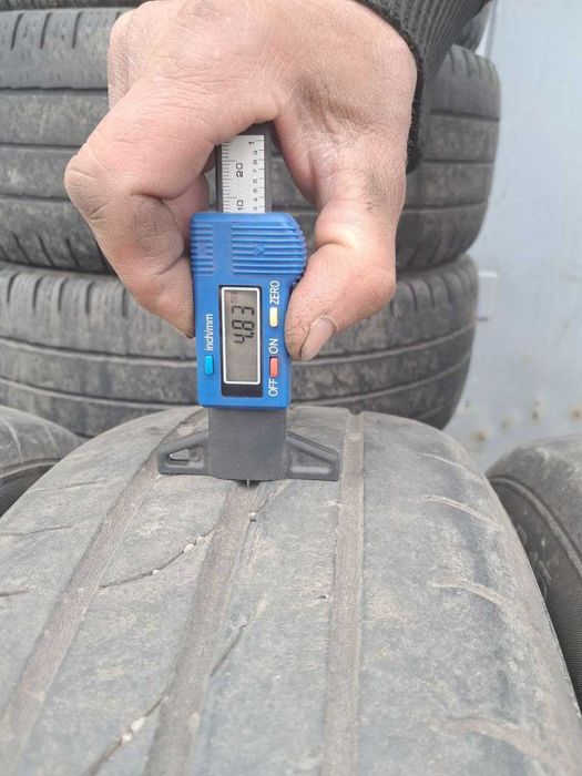Продам б/в резину 195/65 R15