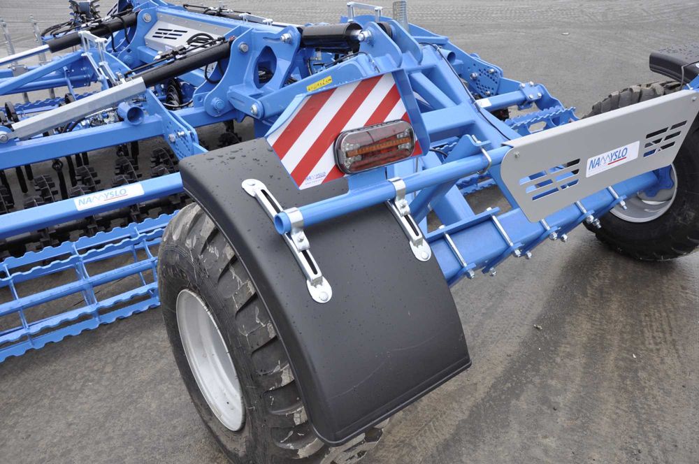 Kompaktor, agregat uprawowy NAMYSLO MILAN 400 H, nie lemken kompaktor