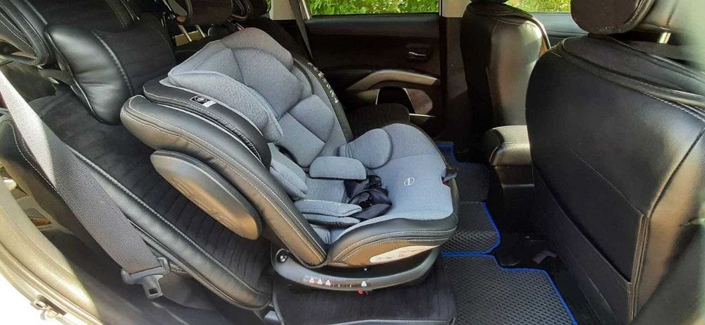 Автокрісло 360 градусів  3 кута нахилу ISOFIX