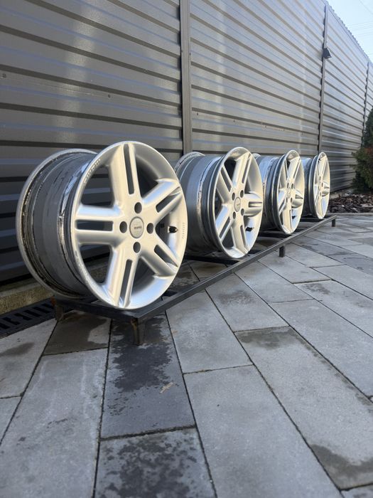 Диски 15R 4x100 7J  ET38 Toyota Opel Honda Renault Dacia Lada