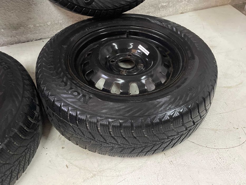 Opel Corsa D Adam Felgi 4x100 ET39 Stalowe 14 Opony Zimowe 185/70R14
