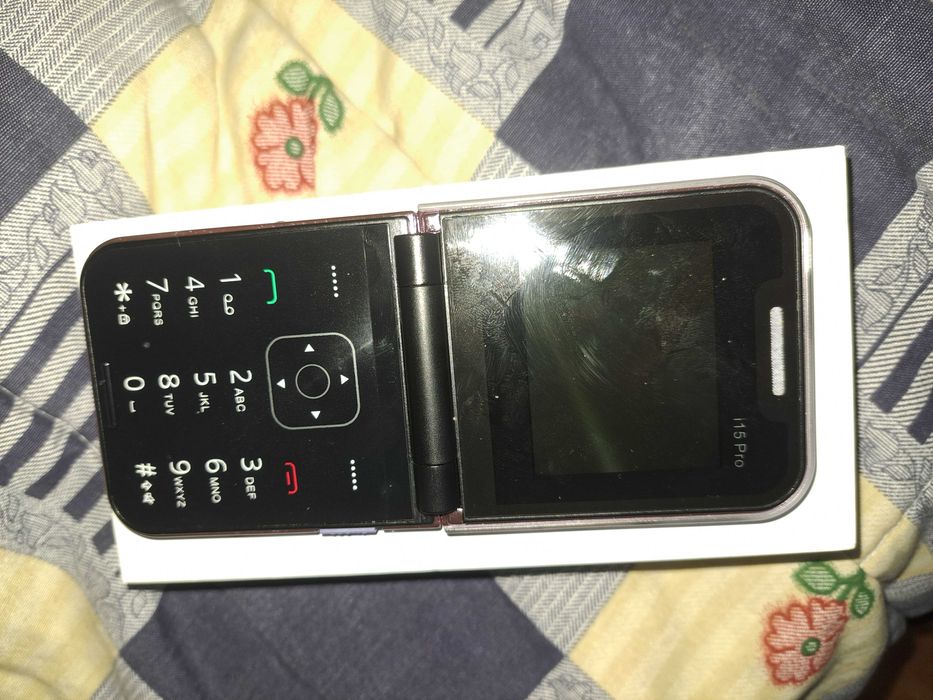 Smartfone i15 pro novo