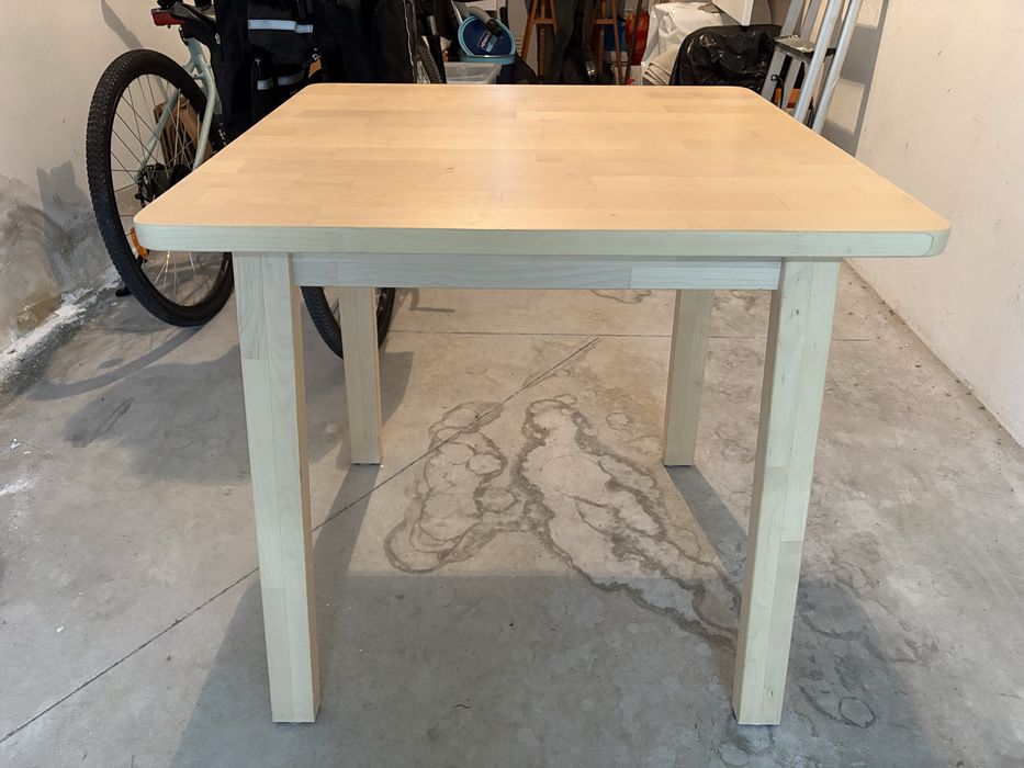 Mesa muito bom estado 74x74x74cm