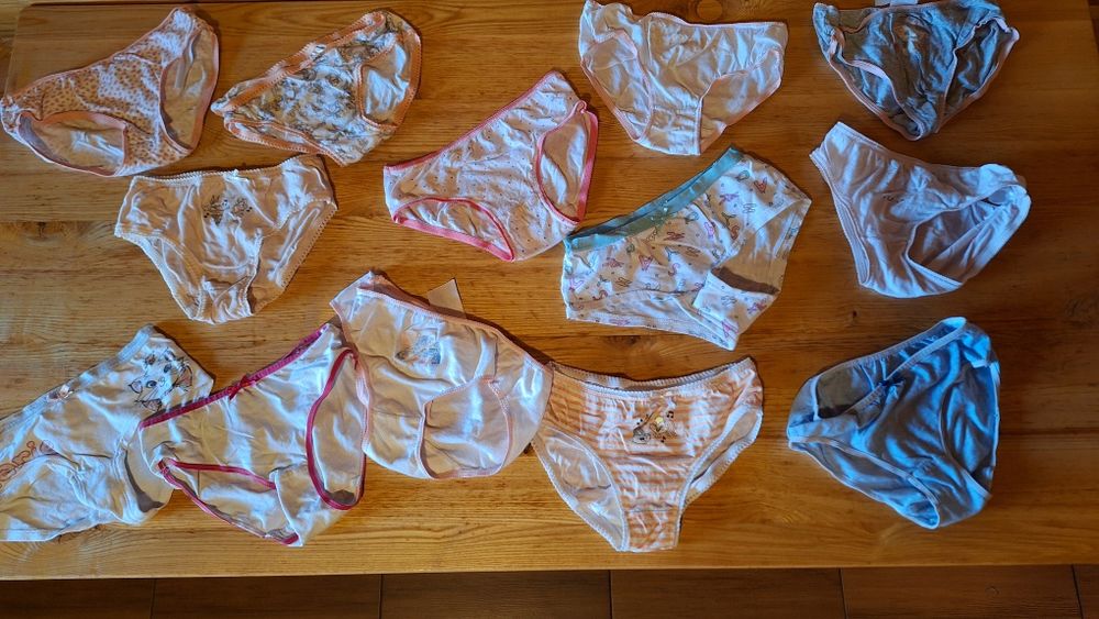 Majteczki dziewczęce 122/128