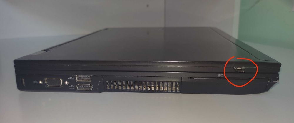 Dell Latitude E6400, 14.1 LED, Intel Mobile Core2Duo  P8400, 4/320 ГБ.