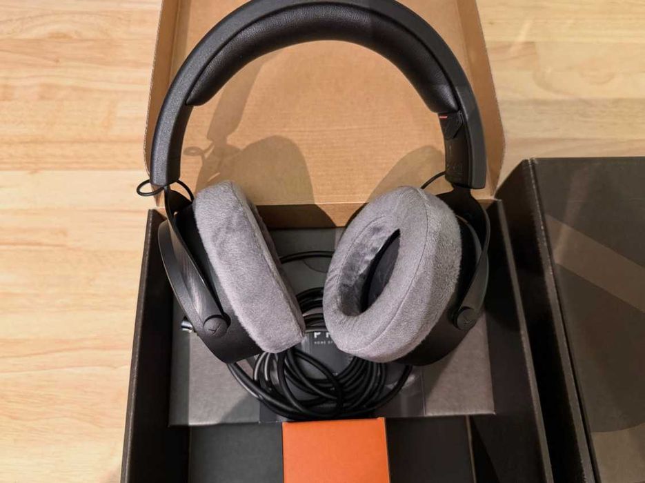 beyerdynamic DT 900 PRO X